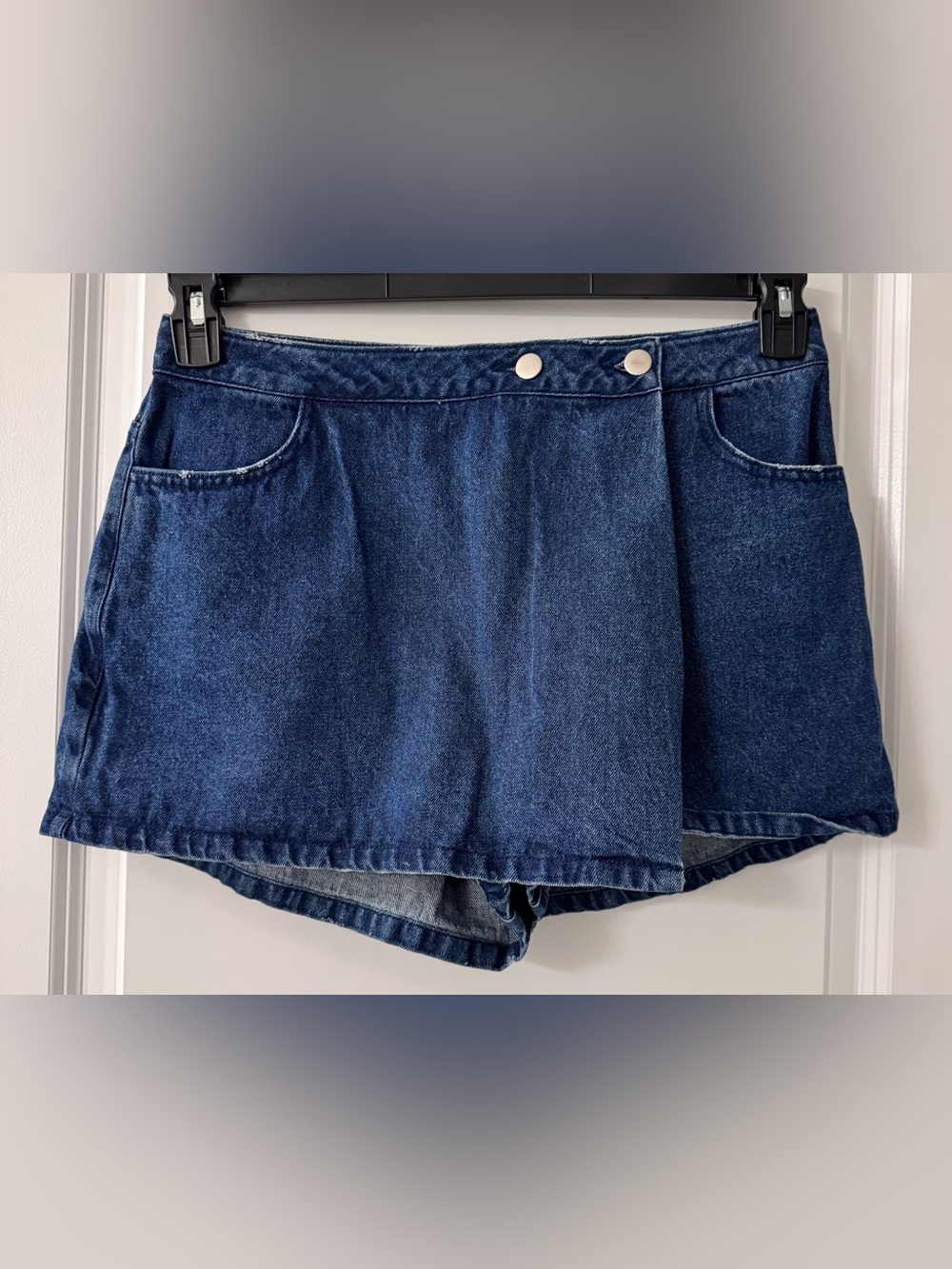 #z180 - Originality Lightly Distressed Medium Wash Indigo Blue Denim Wrap Skort